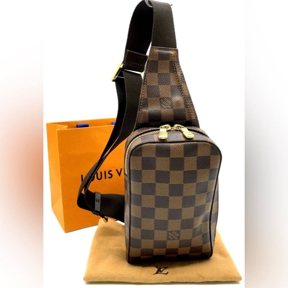 Louis Vuitton Damier Ebene Belt Bag